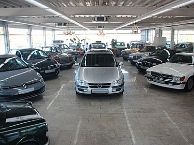 Opel Omega 2.0 16V CD *Automatik/Klimaautomatik*