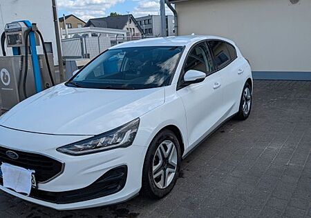 Ford Focus 1,0 EcoBoost 74kW Cool & Connect Desig...
