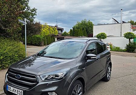 Ford Kuga 2,0 TDCi 4x4 132kW ST-Line PowerShift S...