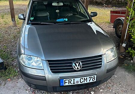 VW Passat Variant Volkswagen Passat 3BG 131PS