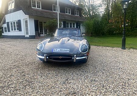 Jaguar E-Type