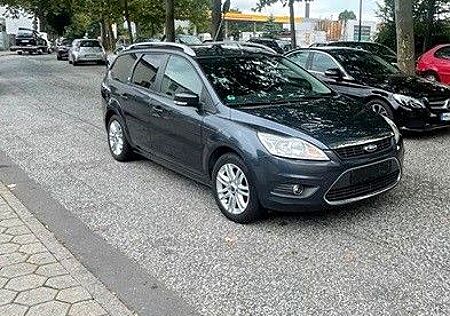 Ford Focus 1,6 Ghia Turnier Ghia