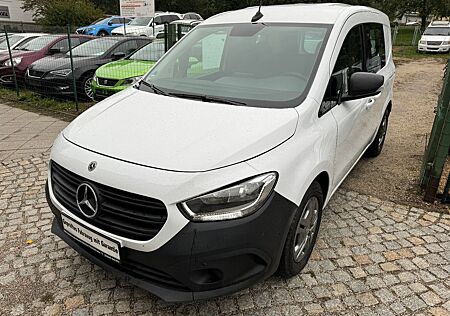 Mercedes-Benz Citan 110 CDI 8-fach bereift PDC vorne & hinten