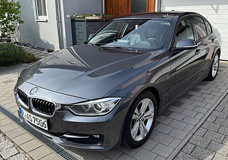 BMW 320d AHK, Navi, CarPlay