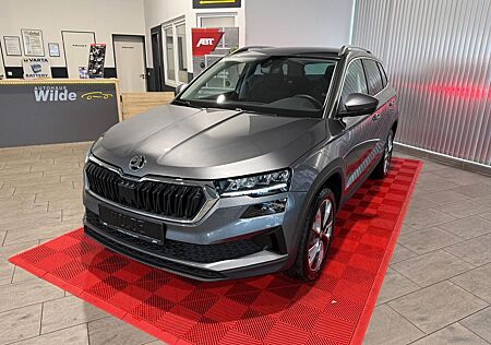 Skoda Karoq Selection ACC Navi LED Automatik