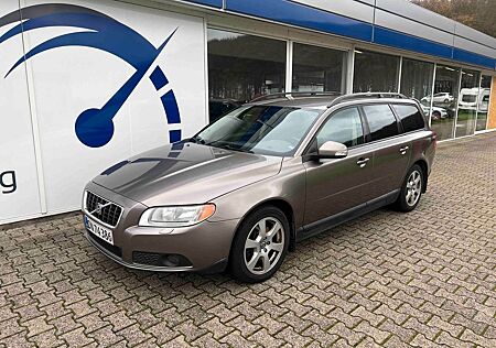 Volvo V70 gebraucht kaufen Volvo V70 D5 Summum Geartronic