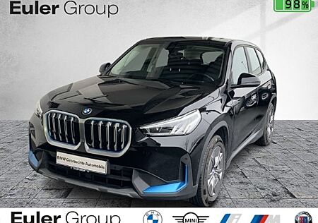 BMW iX1 xDr 30 AD LED NAV SHZ El. Heckklappe Digital
