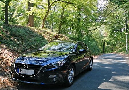 Mazda 3 2.0 SKYACTIV-G 120 Center-Line Center-Line