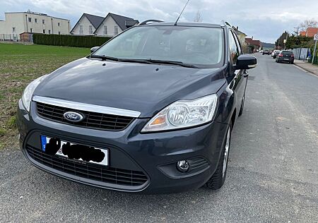 Ford Focus 1,6 Benziner/SPARSAM/FAHRBEREIT/WINTERREI