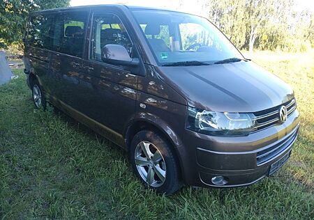 VW T5 Caravelle Volkswagen 4-Motion ATM