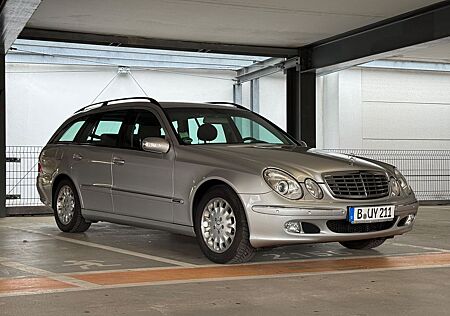 Mercedes-Benz E 320 T ELEGANCE | Airmatic NEU | Service NEU
