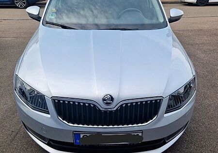Skoda Octavia 1.4 TSI DSG Style Combi Style