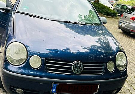 VW Polo Volkswagen 1.4 74kW Basis Basis