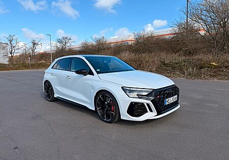 Audi RS3 2.5 TFSI S tronic quattro Sportback