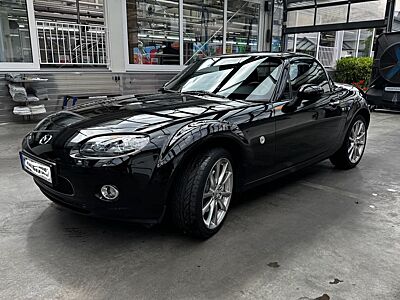 Mazda MX-5 Roadster Coupe mit Klapphardtop