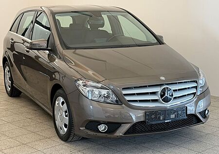 Mercedes-Benz B 180 B 180d/Style/Automatik/Navi/PDC/AHK/Leder/Tempom