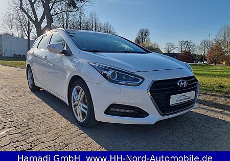 Hyundai i40 cw blue Family + //NAVI//XENON//PDC//SHZ//