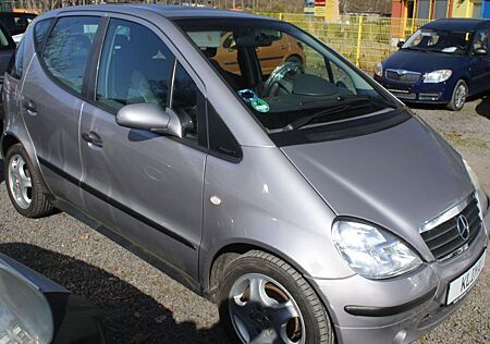 Mercedes-Benz A 160 AVANTGARDE