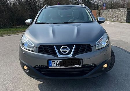 Nissan Qashqai+2 Qashqai+2 2.0 dCi, 4x4, Tekna, Automatik, Voll