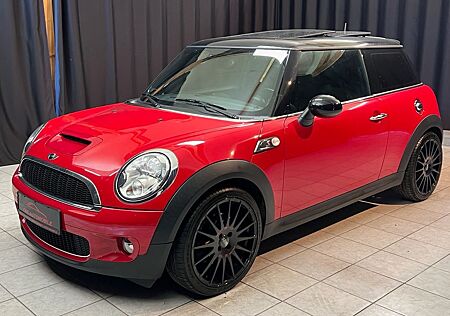 Mini Cooper S COOPER_S |LEDER|XENON|MFL|TEMPO|PANORAMA|2.HAND|