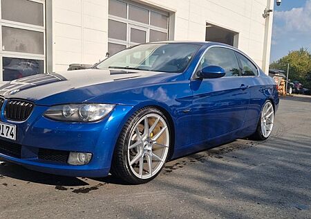 BMW 325i e92