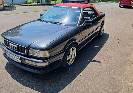 Audi Cabriolet 2.0 -