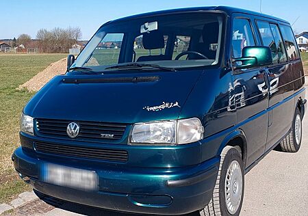 VW T4 Multivan Volkswagen TDI 5-Zylinder, 2,5 l Youngtimer