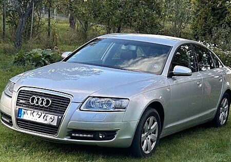 Audi A6 3.2 quattro - Motorlaufleistung nur 77tkm!
