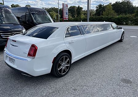 Chrysler 300C gebraucht kaufen Chrysler 300C 2016 stretch limousine made in 2016!!