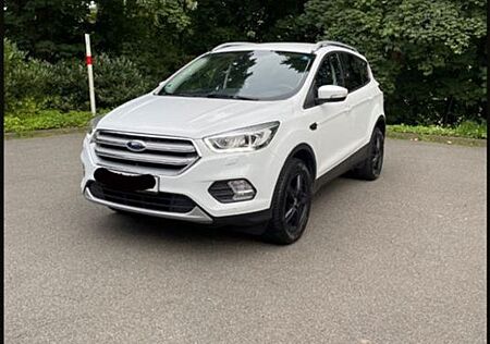 Ford Kuga 1,5 EcoBoost 4x2 88kW COOL & CONNECT CO...