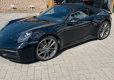 Porsche 992 911 Carrera Cabrio,Sport Chrono,Bose,Appr. 08.26