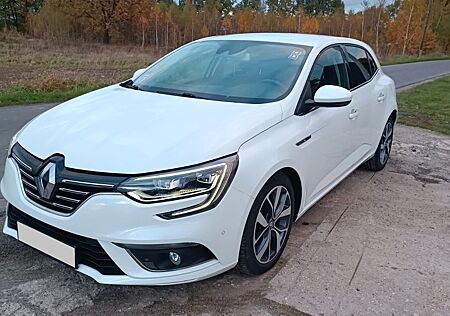 Renault Megane ENERGY TCe 130 EDC Bose Edition Bose ...