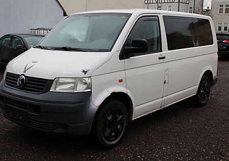 VW T5 Transporter Volkswagen 96KW Klima 9* Sitze