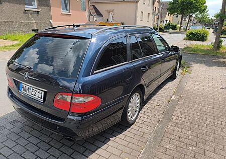 Mercedes-Benz E 320 CDI 4MATIC T CLASSIC Classic