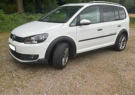 VW Touran Volkswagen 2.0 TDI 103kW -