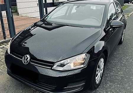 VW Golf Volkswagen 1.6 TDI 4MOTION BMT Comfortline Comfortline