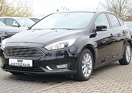 Ford Focus 1,5/VOLL SHEFT/NAVI/BI XENON/CARPLAY/TEMP/