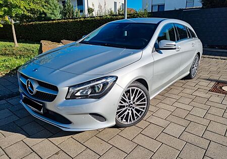 Mercedes-Benz CLA 180 Shooting Brake -