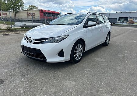 Toyota Auris Touring Sports Cool