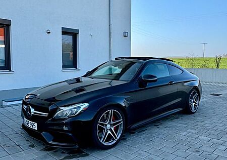 Mercedes-Benz C 63 AMG Coupé P-AGA, 360*Cam, Panorama