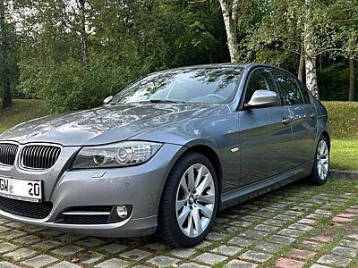 BMW 318i -
