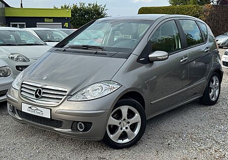 Mercedes-Benz A 150 A150 A -Klasse *ELEGANCE*NAVI*RFKAMERA*SITZHZG*