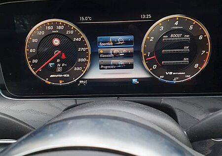 Mercedes-Benz E 63 AMG Mercedes-AMG E 63 S 4MATIC+ Autom. ...