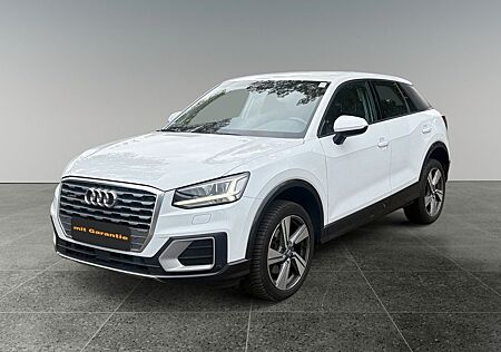 Audi Q2 2.0 Quattro-Navi-PDC-Automatik