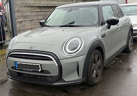 Mini Cooper Essential Tri*Automatik*Kamera*