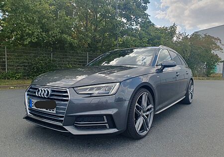 Audi A4 3.0 TDI quattro 3x Sline Sthzg Matrix Led