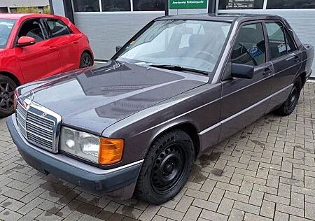 Mercedes-Benz 190 E