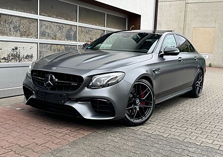 Mercedes-Benz E 63 AMG E 63 S AMG 4M+ Edition 1 Pano/Airmatic/Burmester