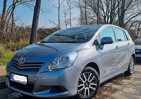 Toyota Verso 1.6l Valvematic -