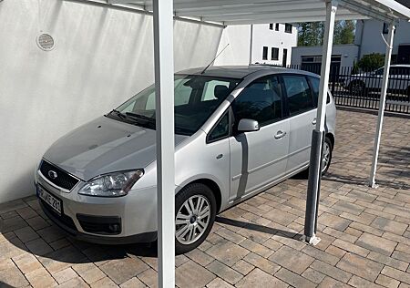 Ford C-Max Focus 1,8 Ghia Ausstattung 15TKM